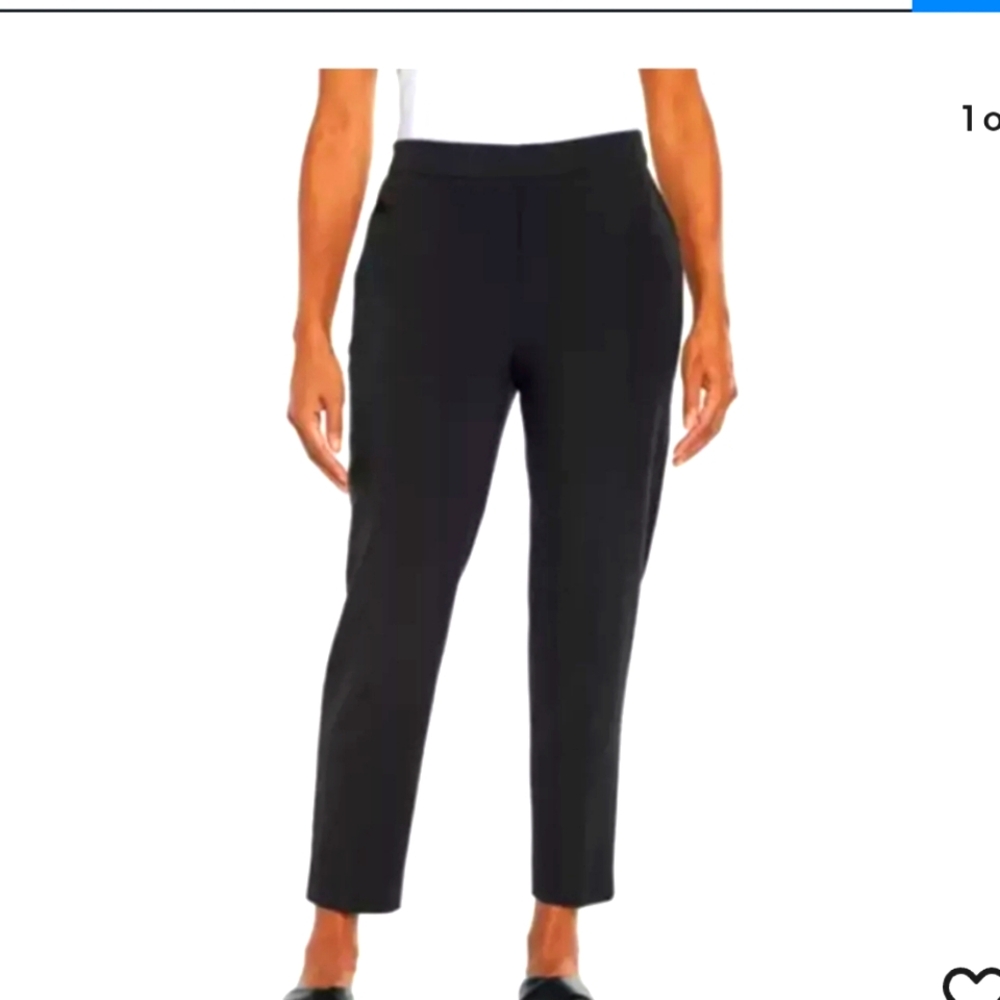 Banana Republic Tapered Pull on Pant